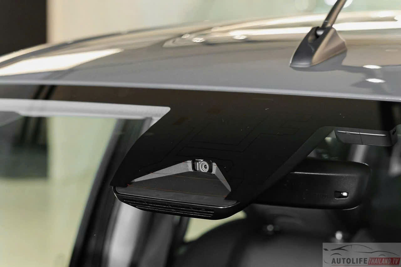 Hệ thống Toyota Safety Sence